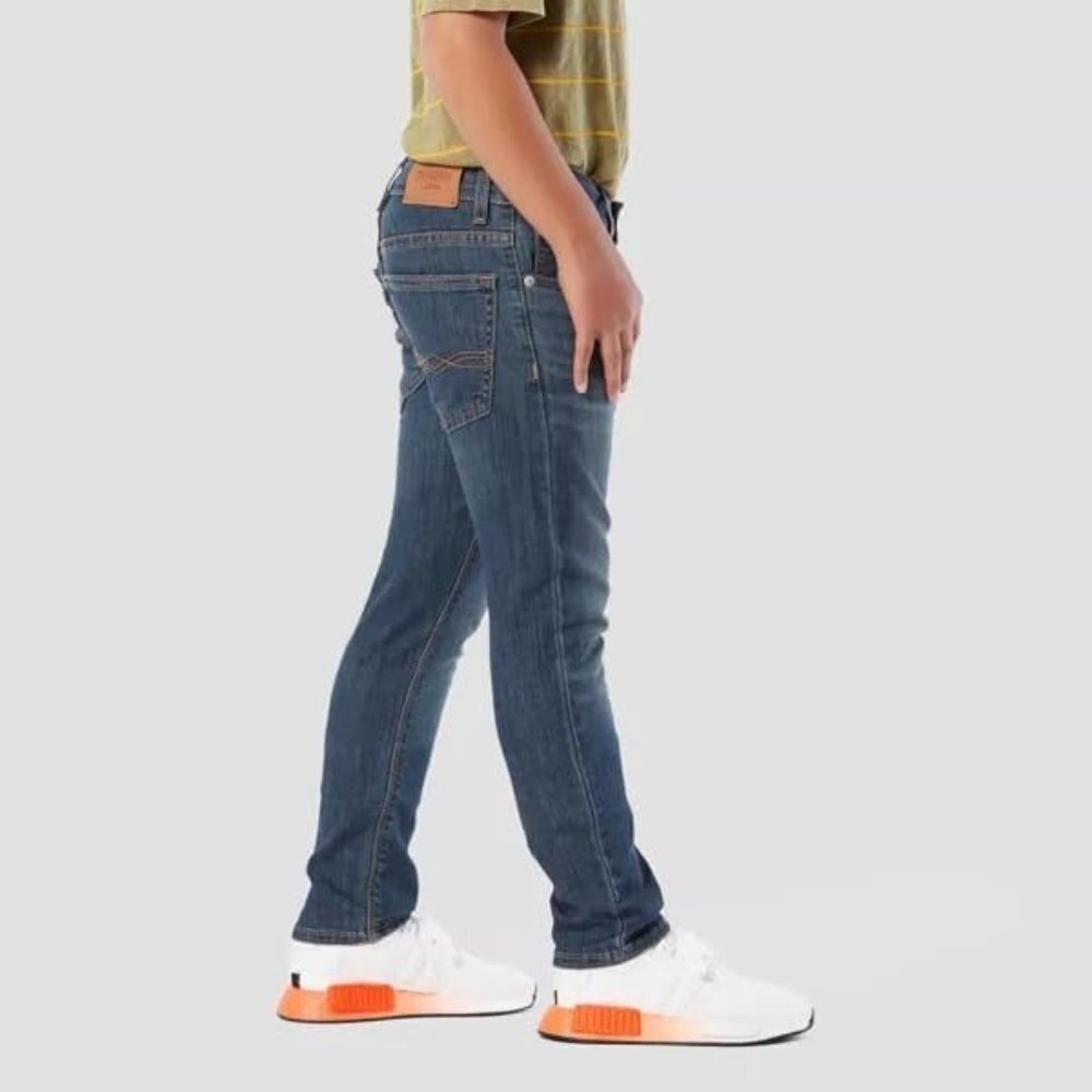 DENIZEN from Levi's Boys' Skinny Fit Jeans - Picture 2 of 3